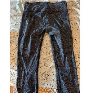 Lululemon Fast and Free cropped size 8